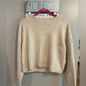 Women’s XL universal thread cropped crème sweater with small colored speckles